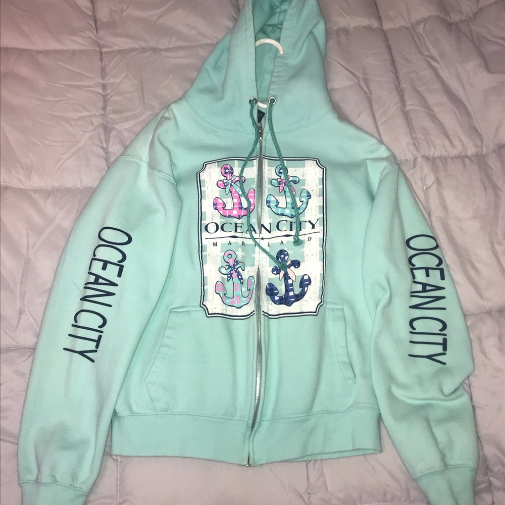 zip-up sweatshirt